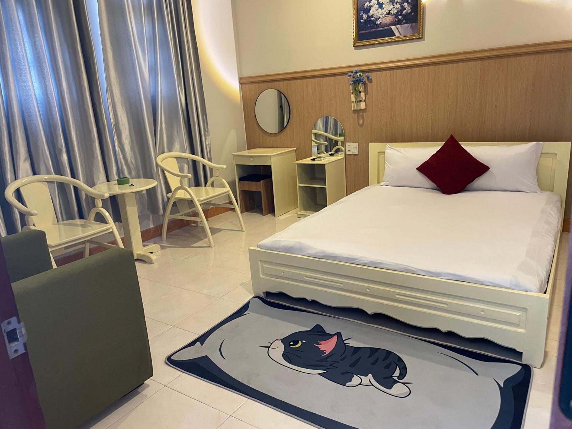 Hotel Khach San Sinh Hien à Tuy Hoa Extérieur photo